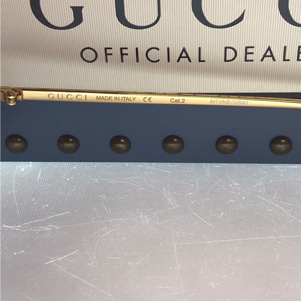 Gucci GG0252S 013 63 Oversize Butterfly Ladies Sunglasses - Picture 16 of 16